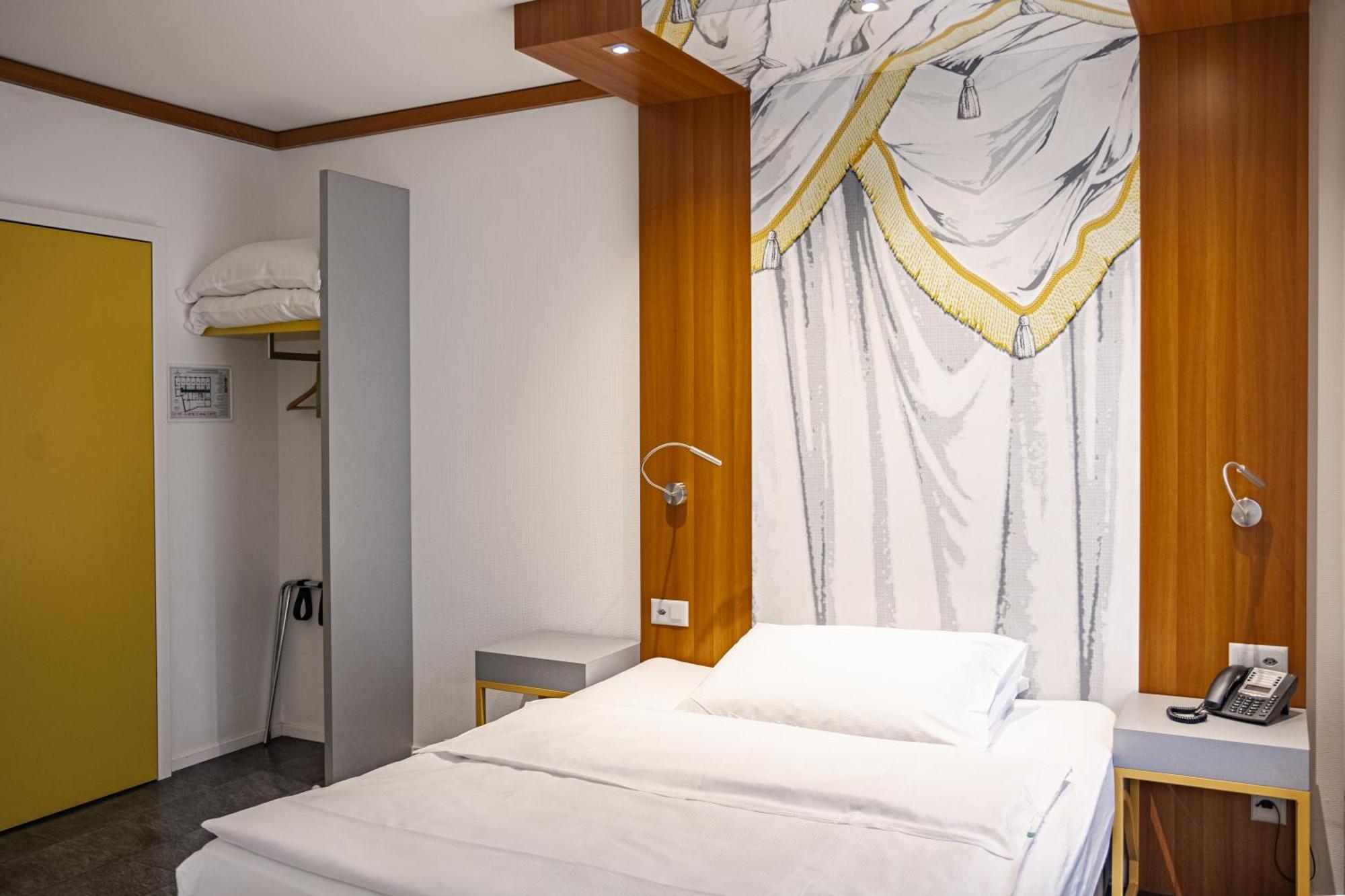 Albergo Carcani By Ketty & Tommy Ascona Buitenkant foto